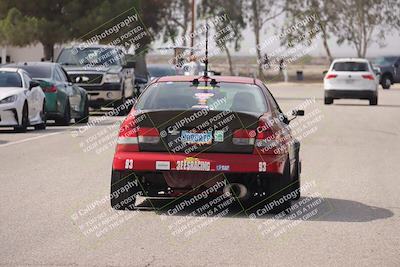 media/Oct-19-2025-Speed Ventures (Sun) [[a6e7fe67be]]/Around the Pits/